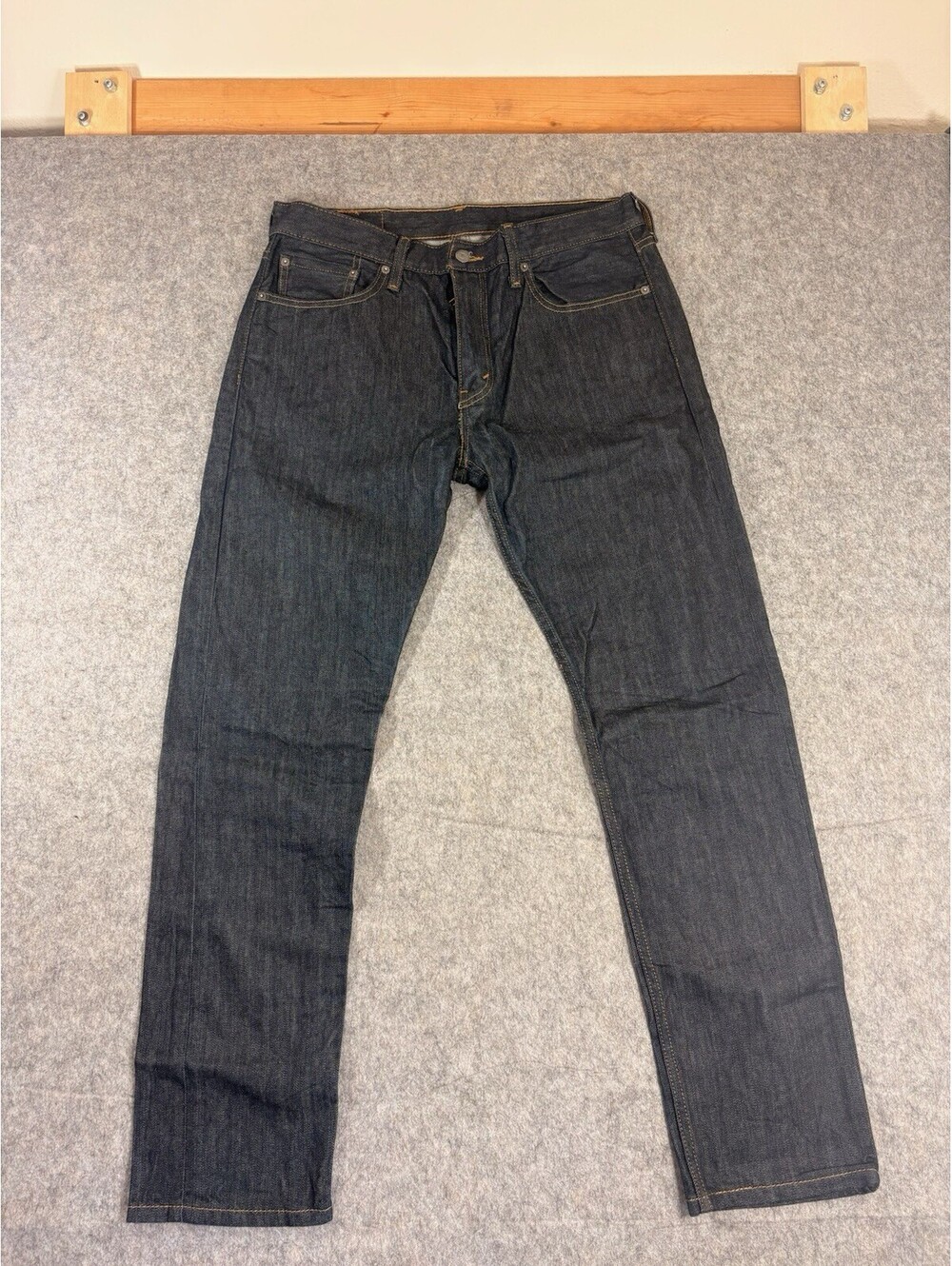Levi's 502 Jeans 33x30 Tapered Leg Darker Blue Denim Men's